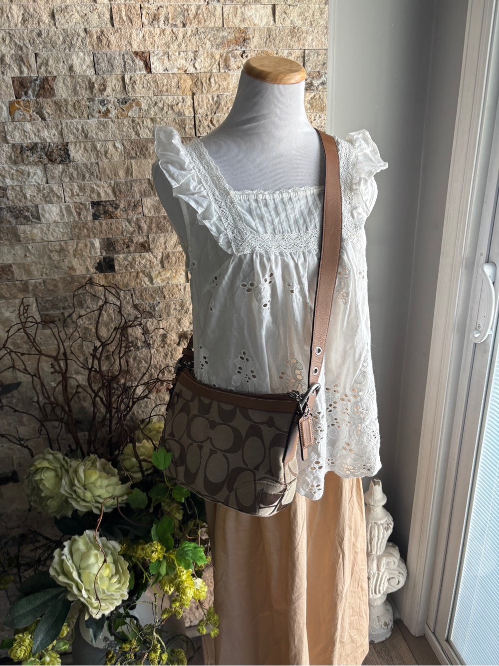 White Eyelet Ruffle Tank Top - Picture 11 of 11
